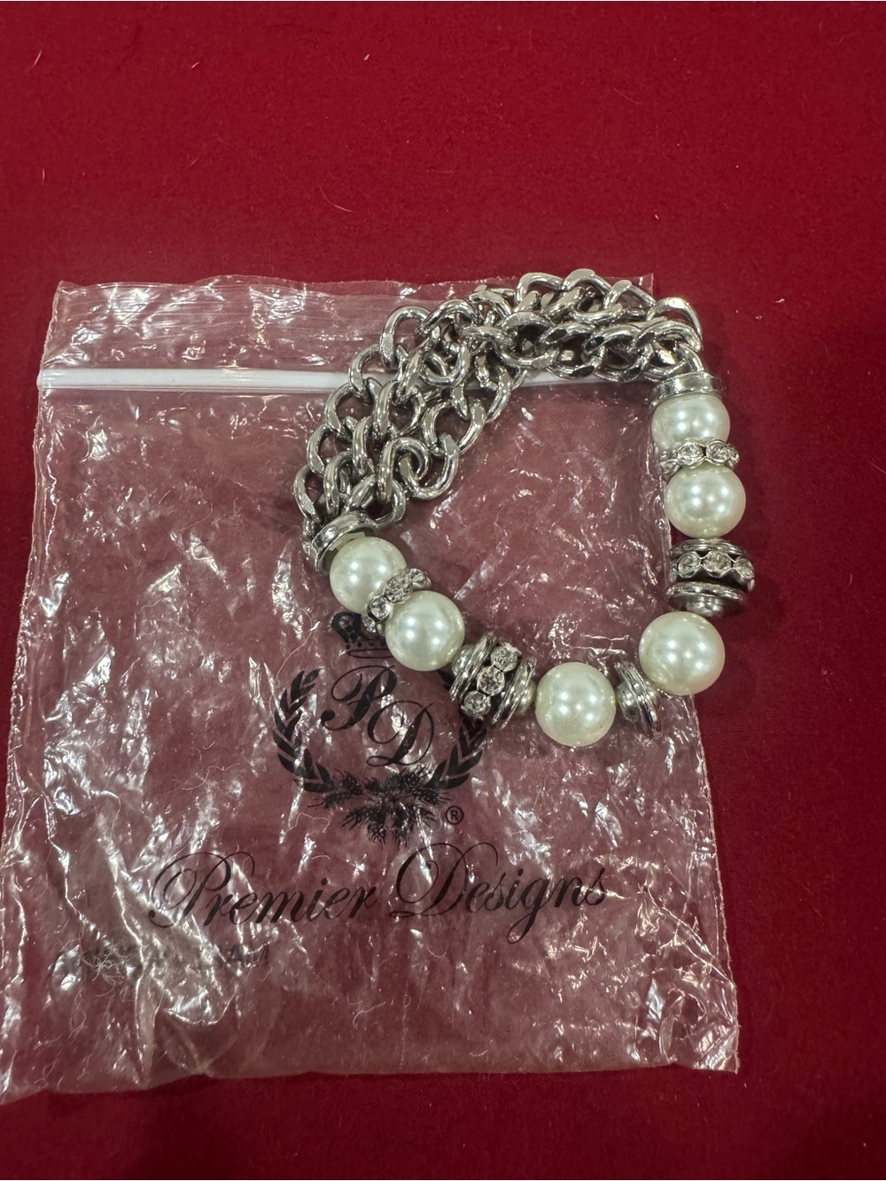 Premier Designs Silver and Pearl Statement Bracelet EUC
